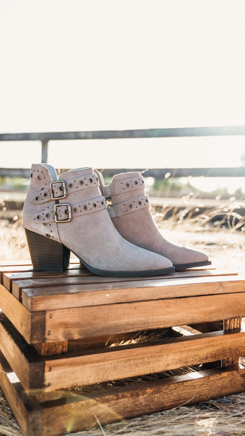 Elsa Leather Ankle Boot in Taupe - Image 7